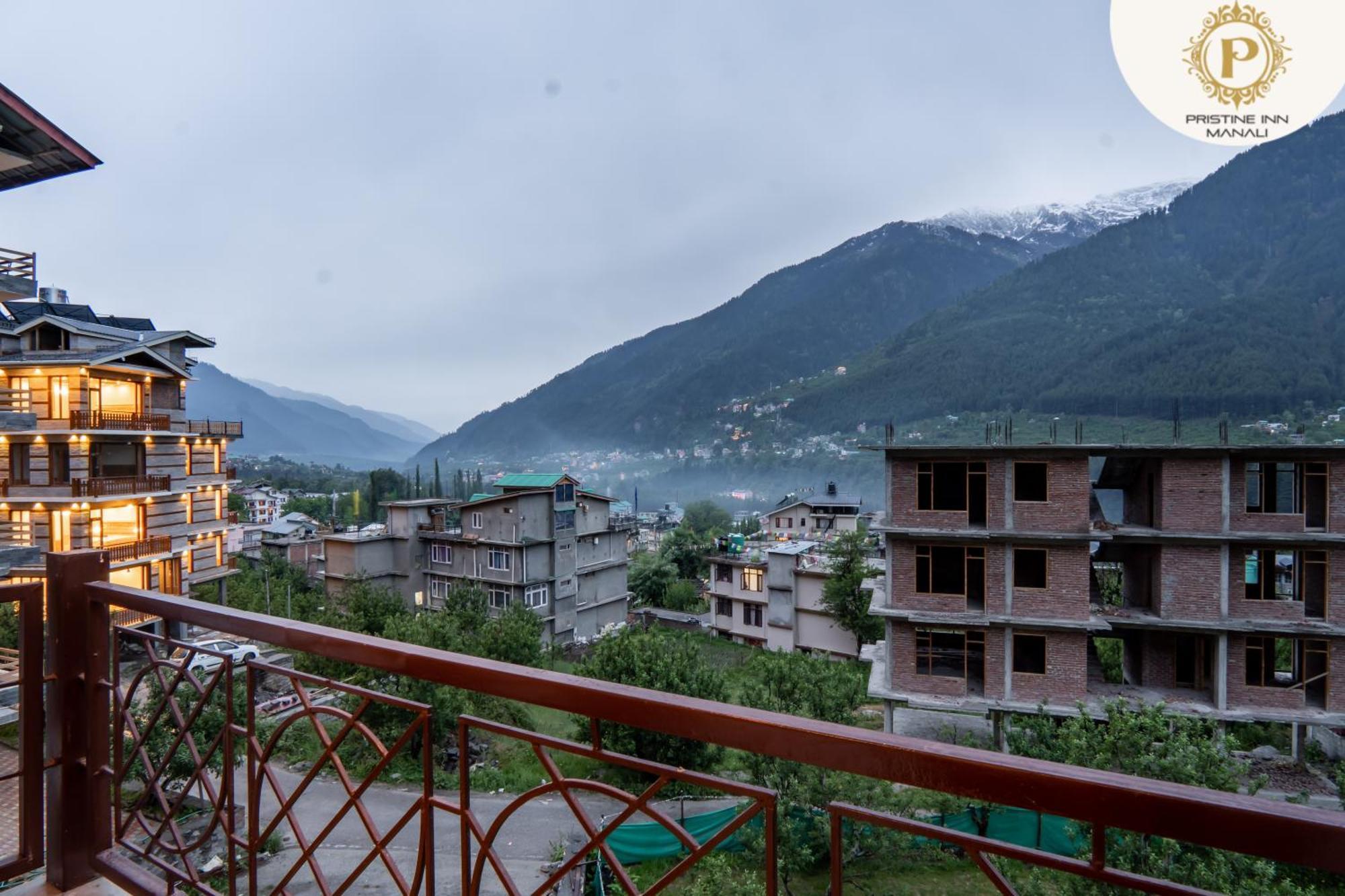 Pristine Inn Manali Экстерьер фото